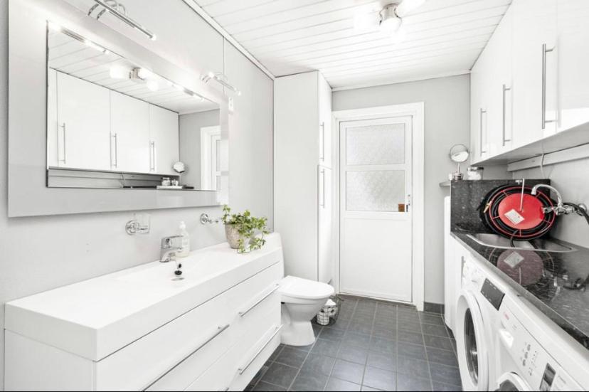 Sjarmerende Familievennlig Hus Med 2 Soverom Kristiansand Exterior foto