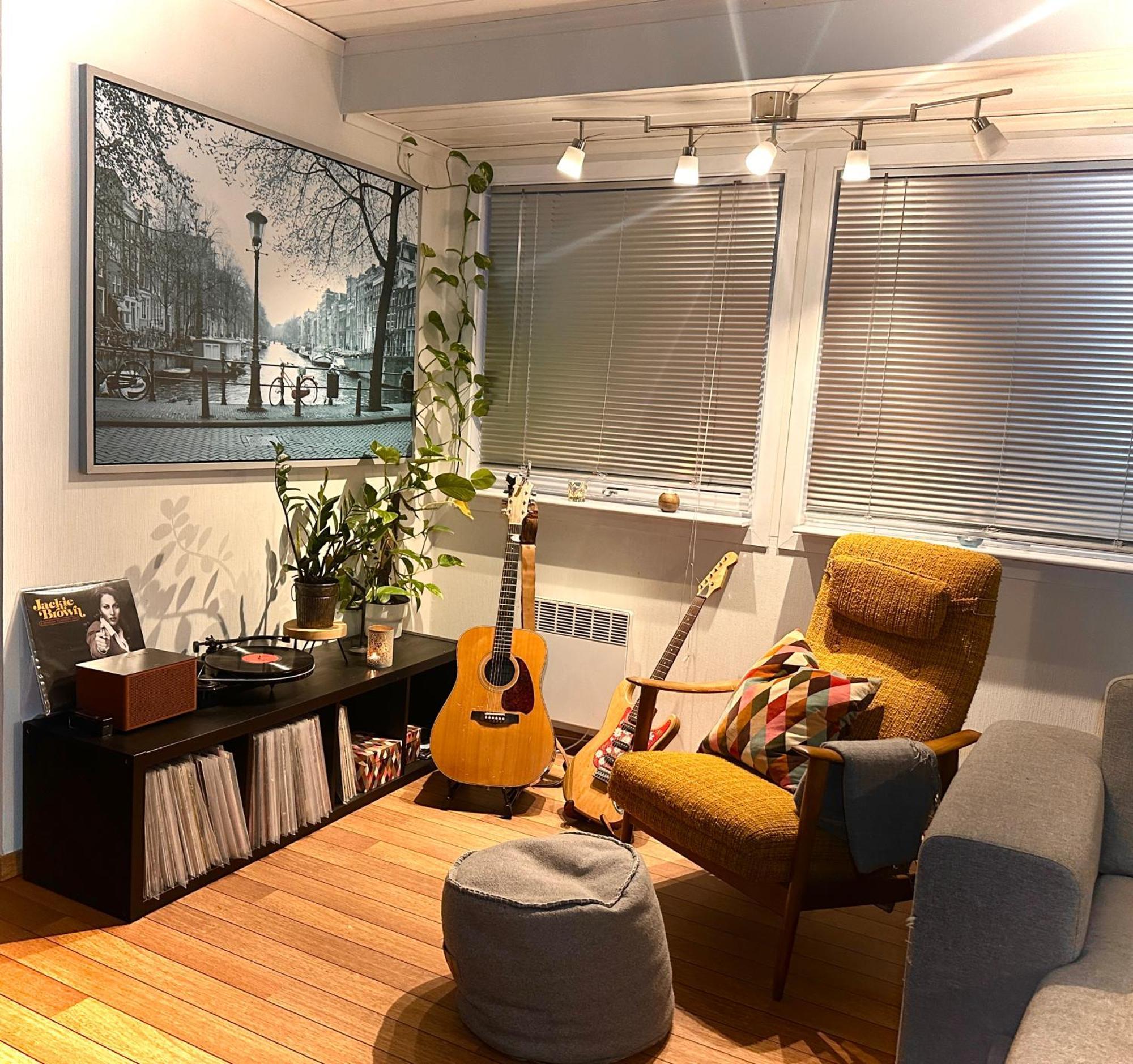 Sjarmerende Familievennlig Hus Med 2 Soverom Kristiansand Exterior foto